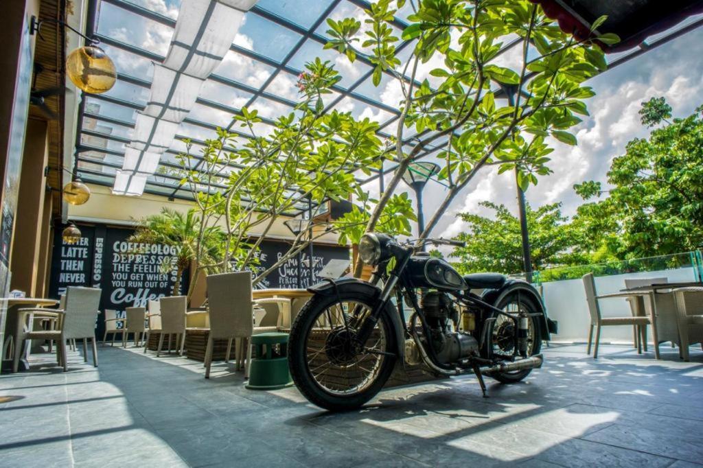 Bumi Senyiur Hotel Samarinda Dış mekan fotoğraf